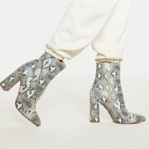 GUC Pretty Little Thing Snake Skin Print Boots Size 9